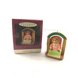 Hallmark Keepsake Ornament 1993 Your Always Welcome Bear Tender Touches Signed